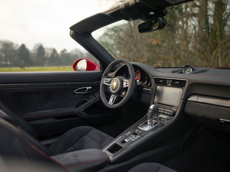 Porsche 991.2 Carrera GTS