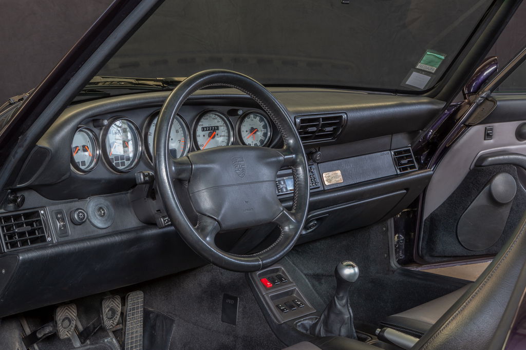 Porsche 993 Carrera 3.8