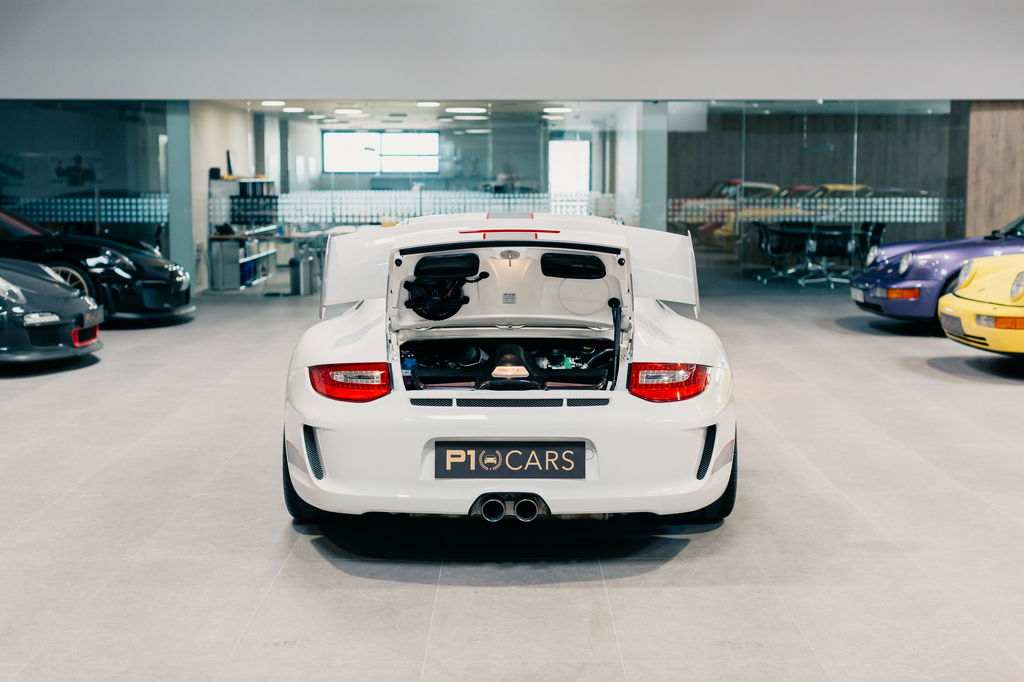 Porsche 997 GT3 RS 4.0