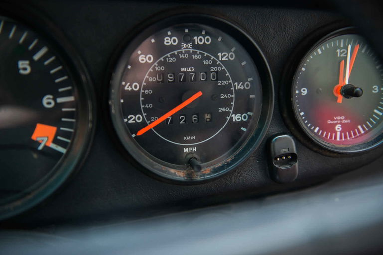 Porsche 911 Carrera 3.2 Clubsport