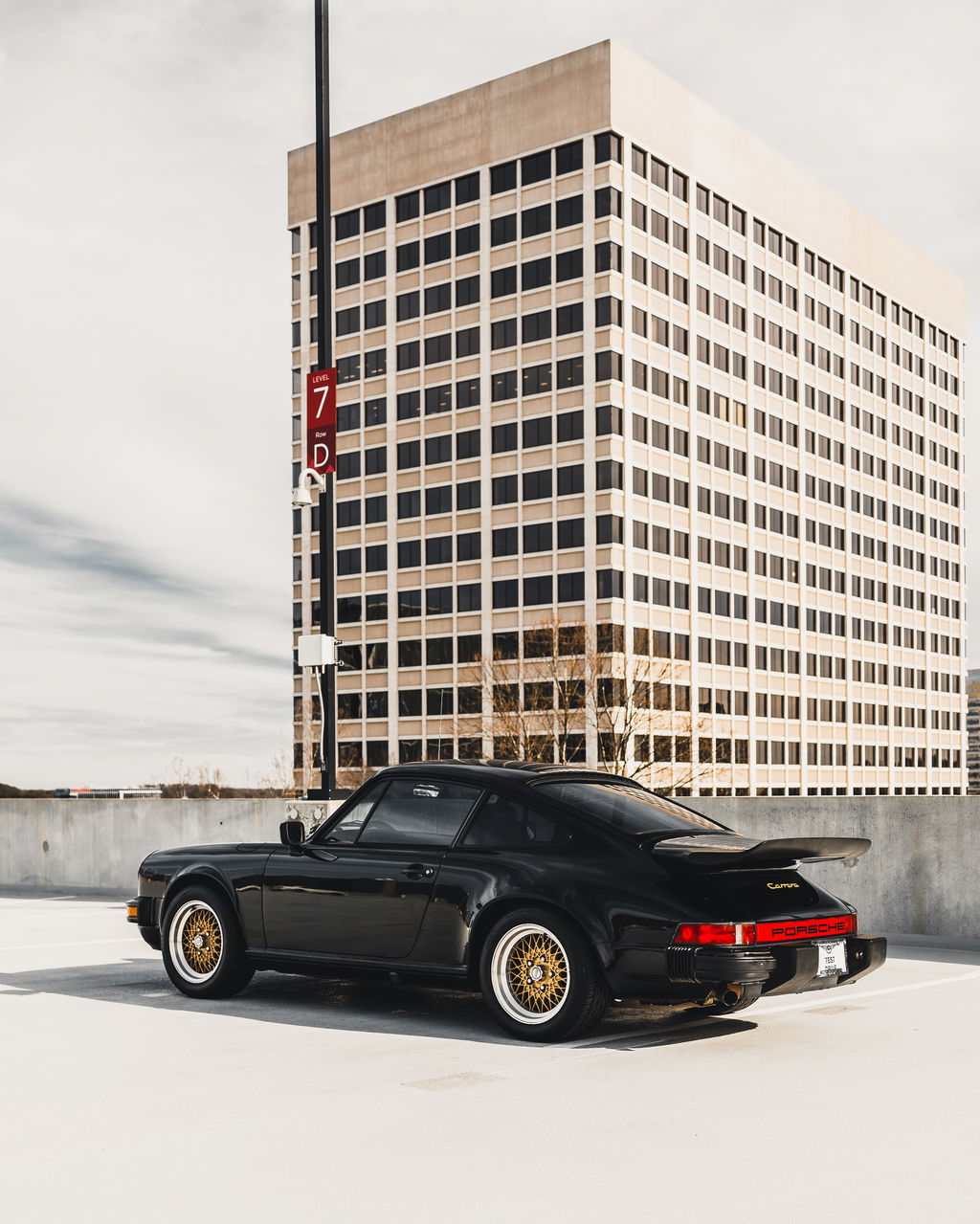 Porsche 911 Carrera 3.2 (US)