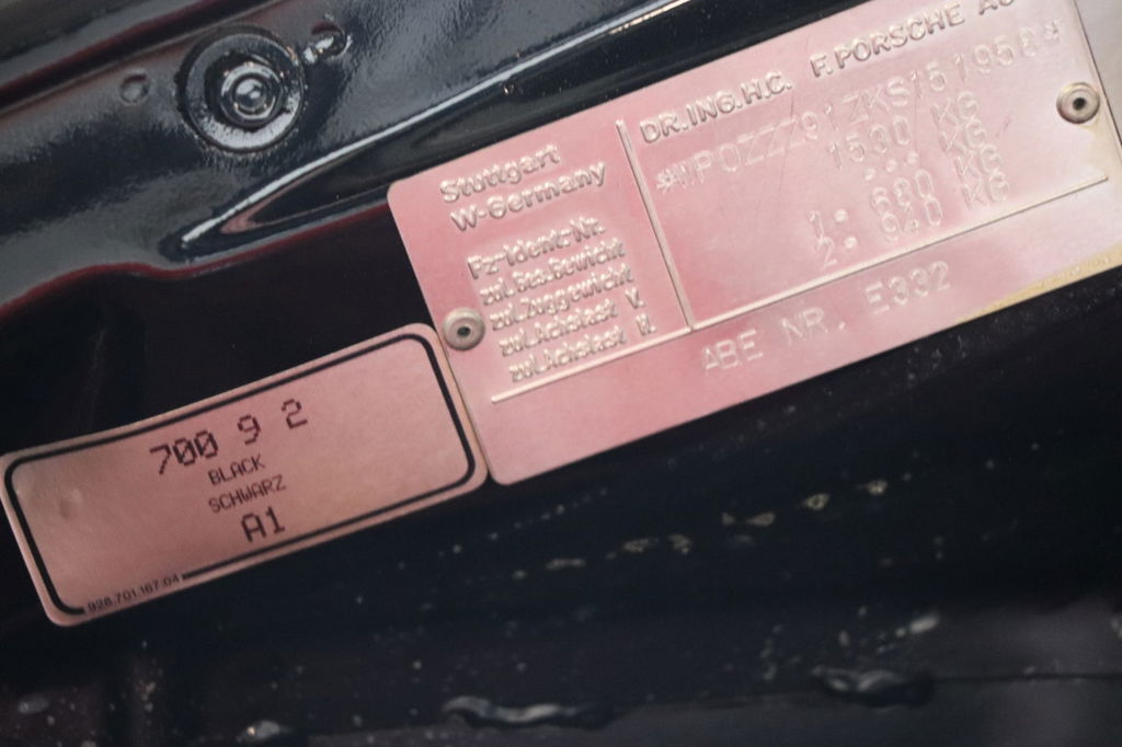 Porsche 911 Carrera 3.2 Speedster