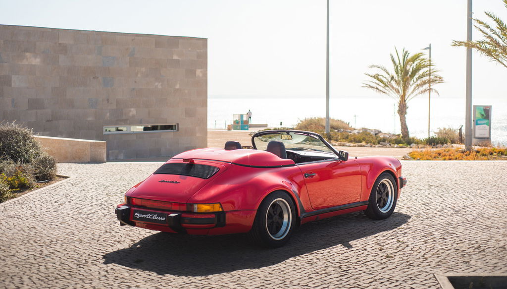 Porsche 911 Carrera 3.2 Speedster