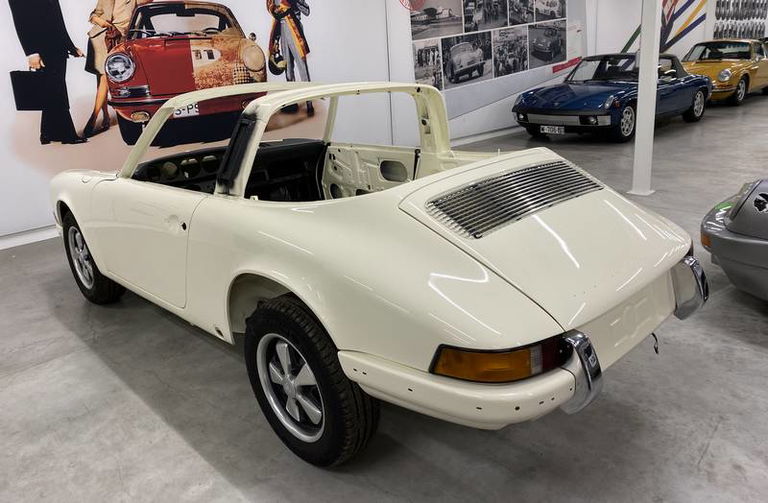 Porsche 911 S (F-Modell)