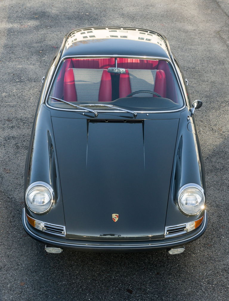 Porsche 911 S (F-Modell)