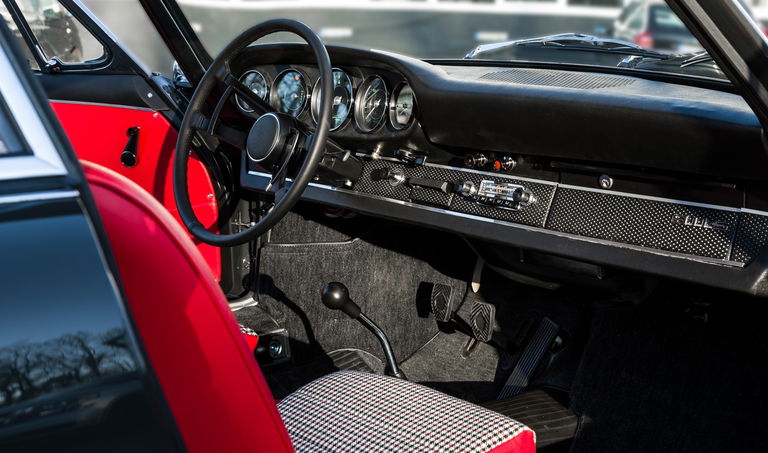 Porsche 911 S (F-Modell)