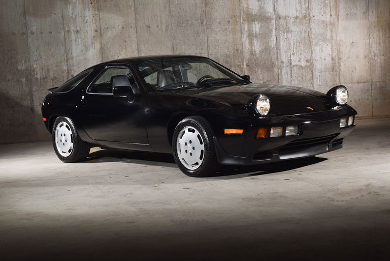 Porsche 928 S