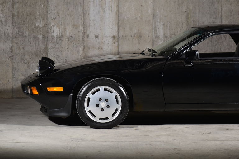 Porsche 928 S