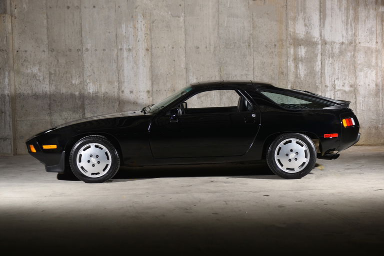 Porsche 928 S