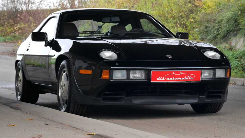 Porsche 928 S