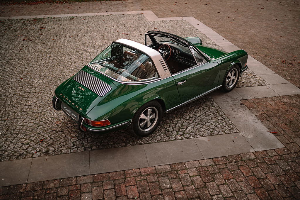 Porsche 911 E