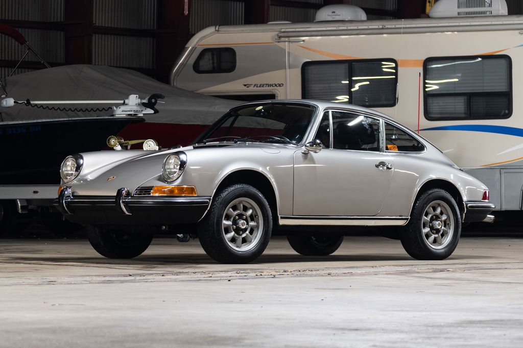 Porsche 911 E for sale