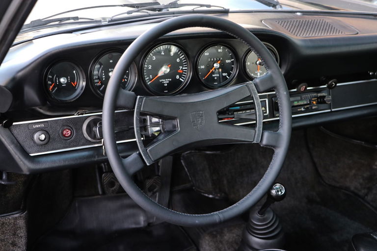 Porsche 911 S (F-Modell)