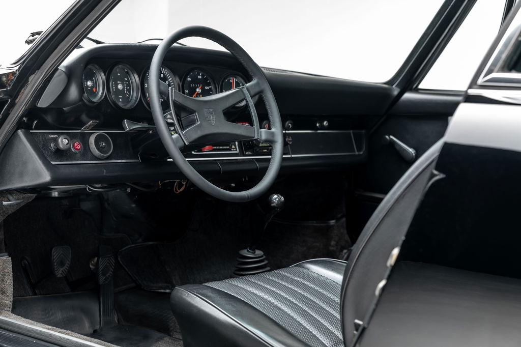 Porsche 911 S (F-Modell)