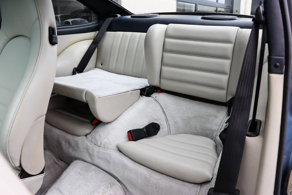 Porsche 911 Carrera 3.2 (US)