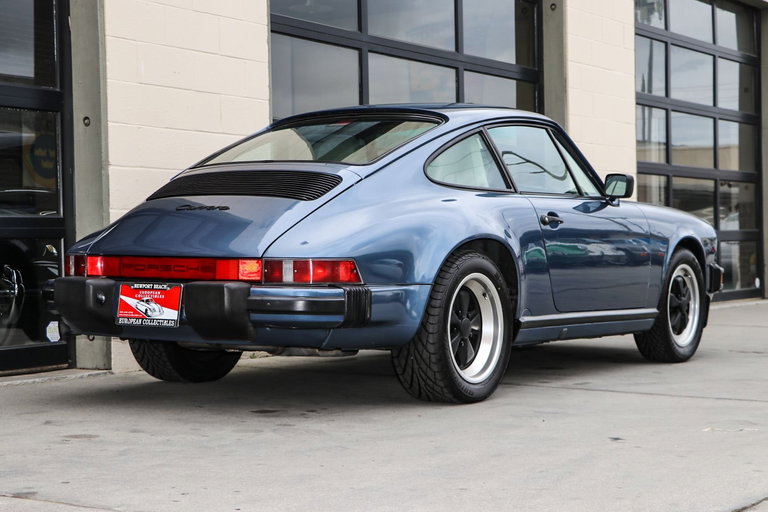 Porsche 911 Carrera 3.2 (US)