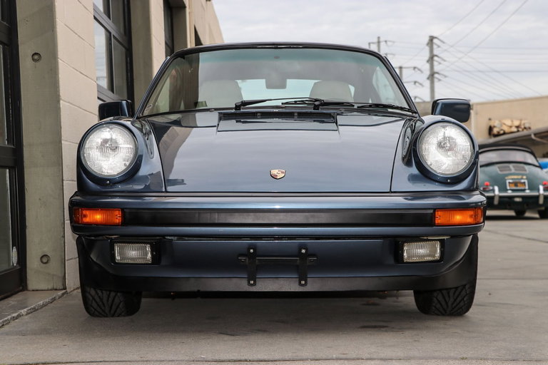 Porsche 911 Carrera 3.2 (US)