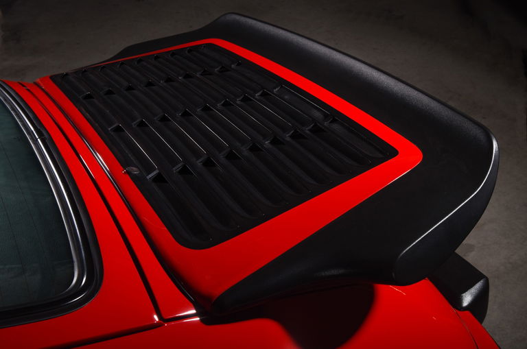 Porsche 911 Carrera 3.2 (US)