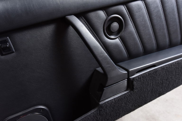 Porsche 911 Carrera 3.2 (US)