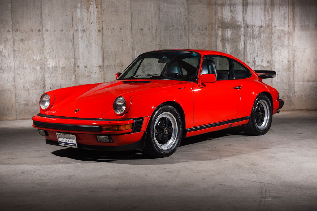 Porsche 911 Carrera 3.2 (US)