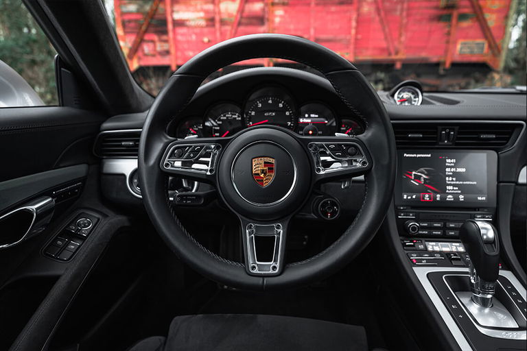 Porsche 991.2 Carrera GTS