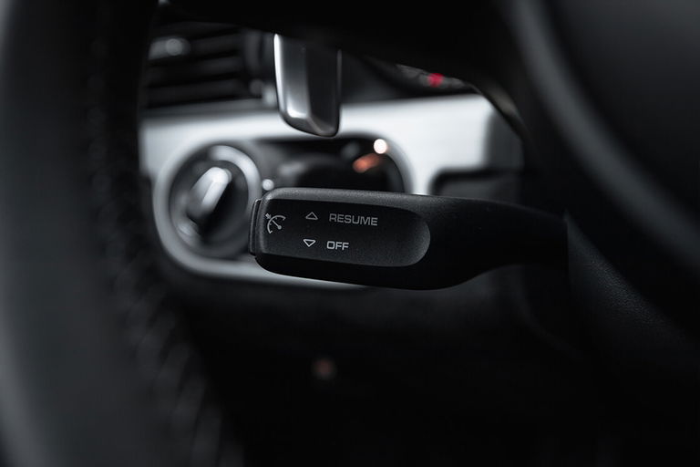 Porsche 991.2 Carrera GTS