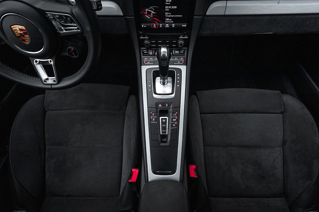 Porsche 991.2 Carrera GTS