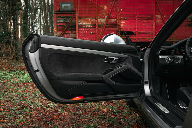 Porsche 991.2 Carrera GTS