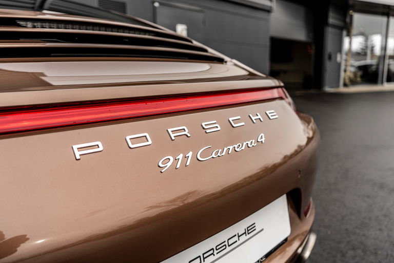 Porsche 991 Carrera 4