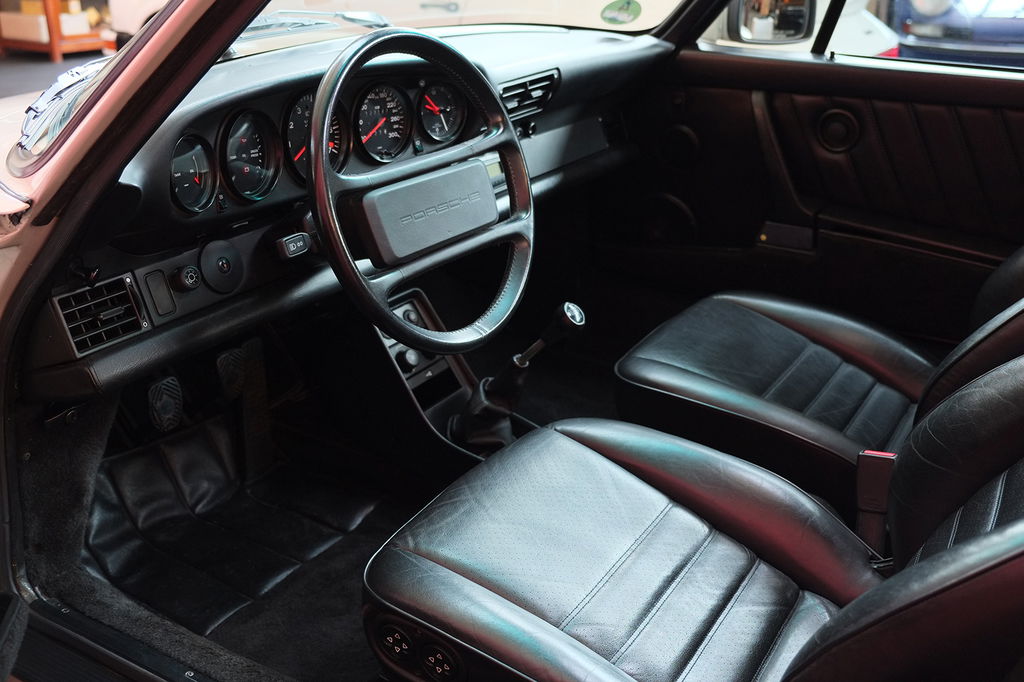 Porsche 911 Turbo 3.3