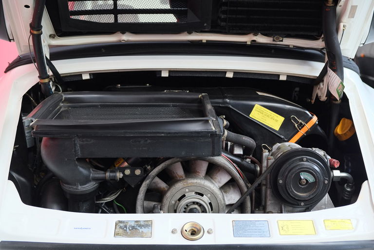 Porsche 911 Turbo 3.3 (US)