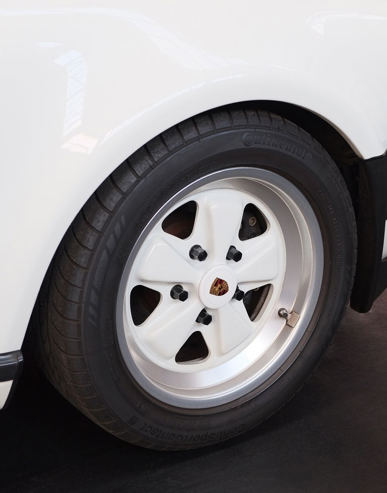 Porsche 911 Turbo 3.3 (US)