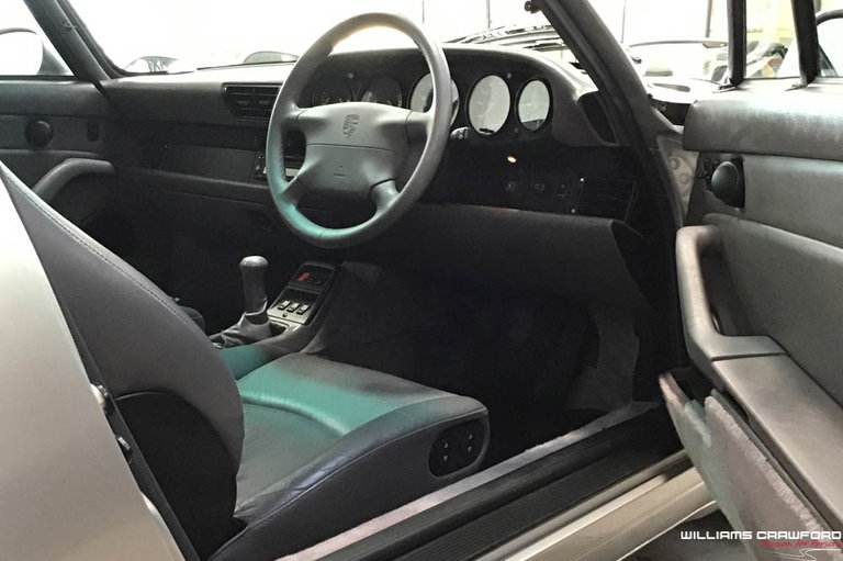 Porsche 993 Carrera 4