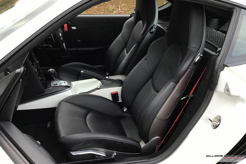 Porsche 987 Cayman R