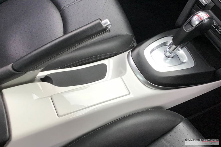 Porsche 987 Cayman R