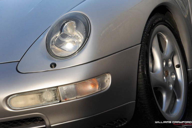 Porsche 993 Carrera 4