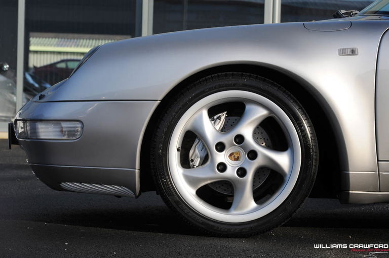 Porsche 993 Carrera 4