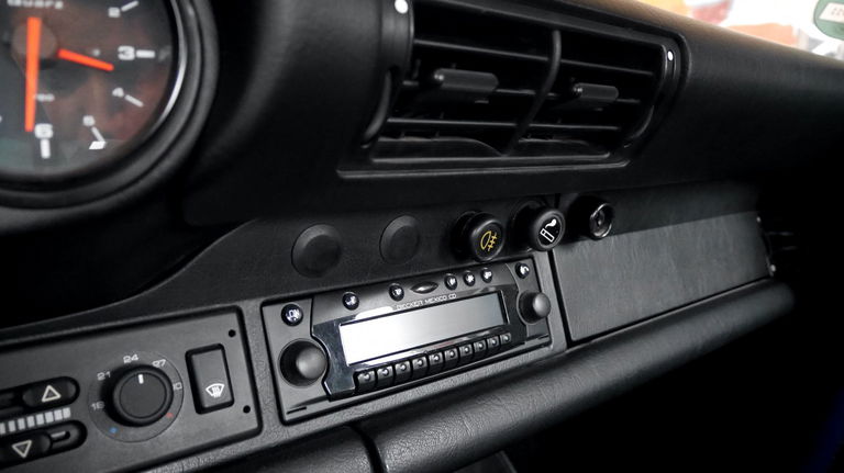 Porsche 964 Carrera RS