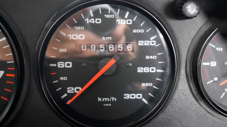 Porsche 964 Carrera 2 Cabrio WTL