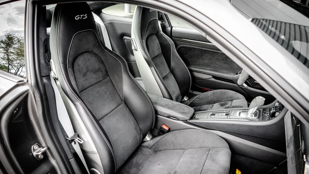 Porsche 991.2 Carrera GTS