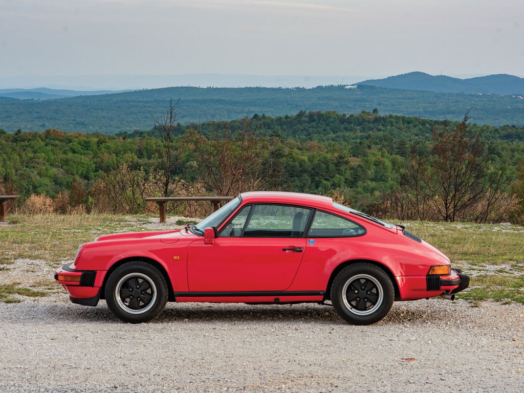 Porsche 911 Carrera 3,0
