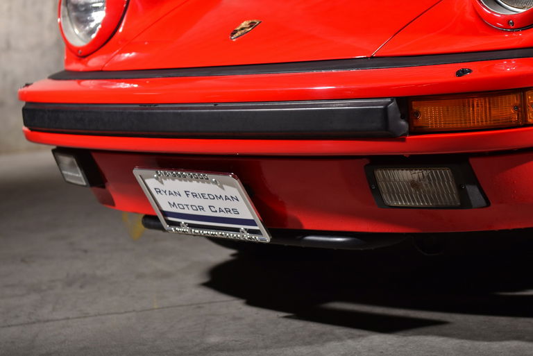 Porsche 911 Carrera 3.2 (US)