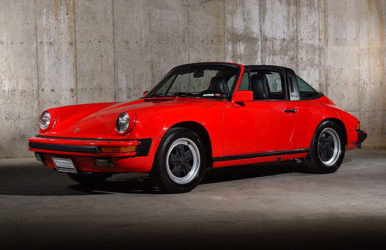 Porsche 911 Carrera 3.2 