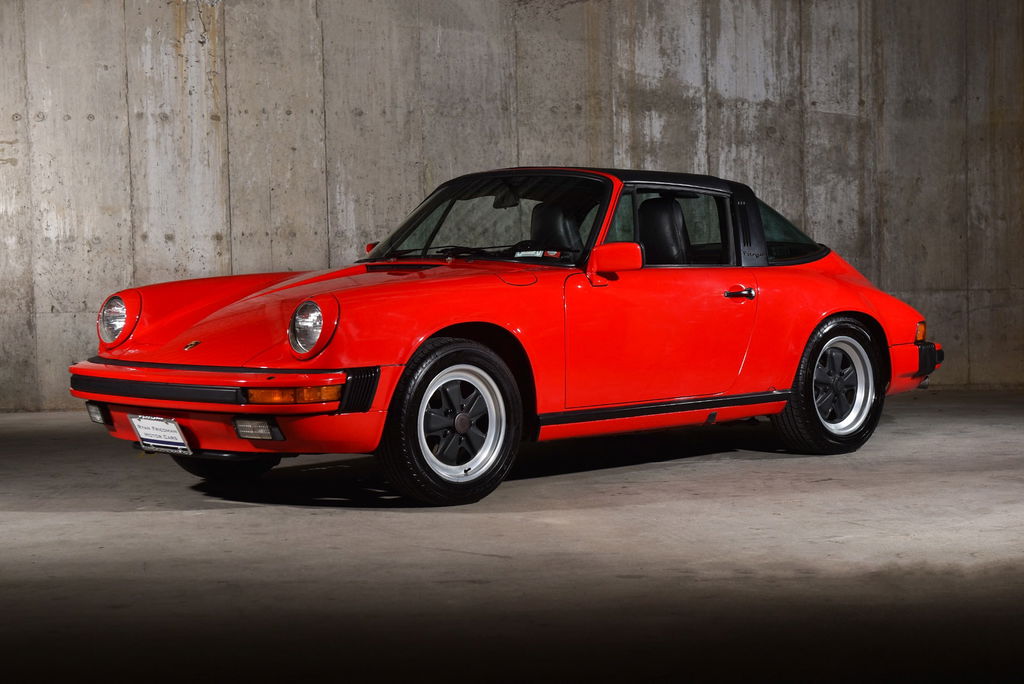 Porsche 911 Carrera 3.2 (US)