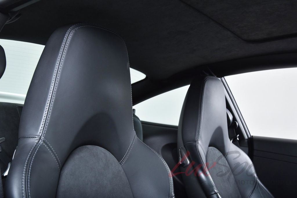 Porsche 997.2 Carrera GTS