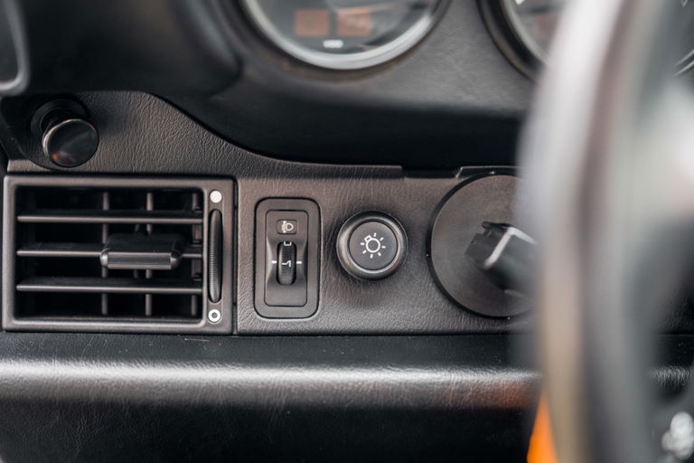 Porsche 993 Carrera 4