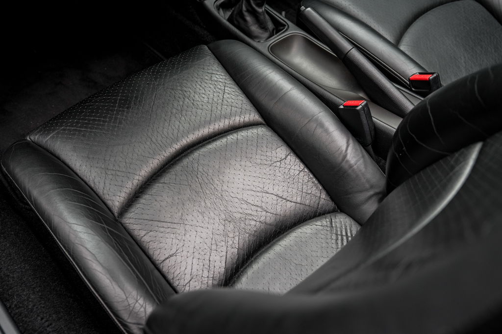 Porsche 993 Carrera 4