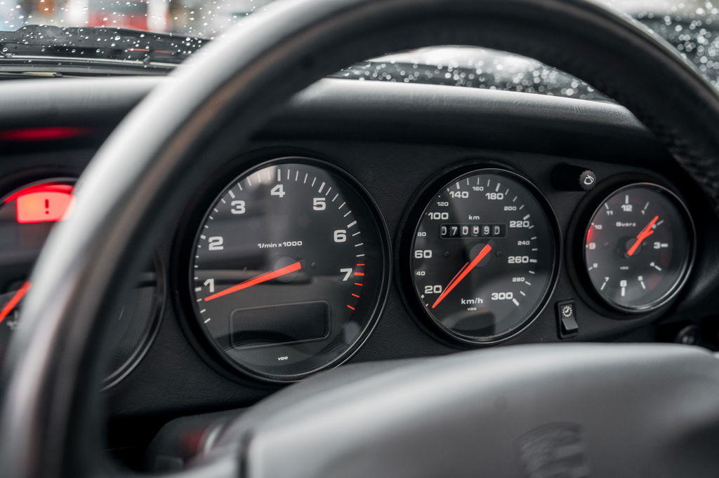 Porsche 993 Carrera 4