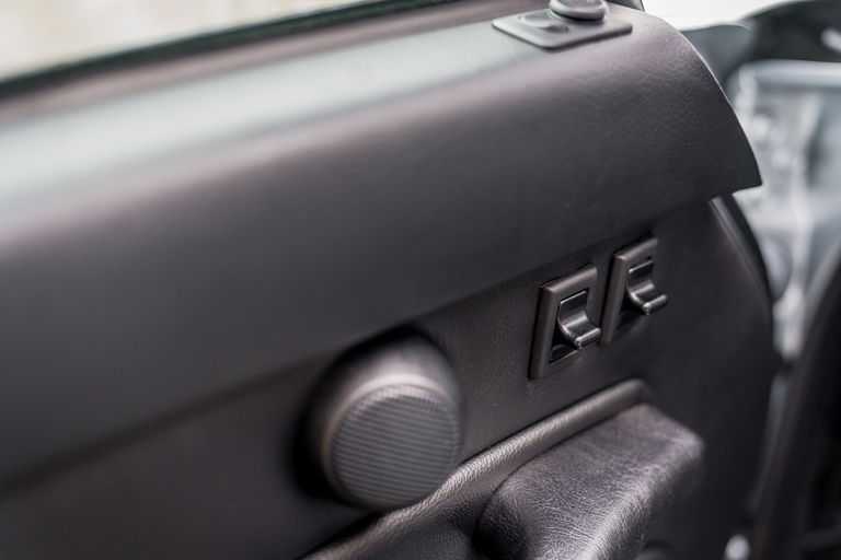 Porsche 993 Carrera 4