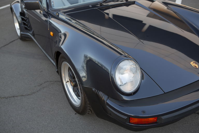 Porsche 911 Turbo 3.3